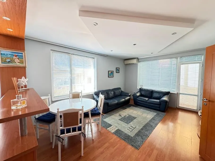 Apartment Blue Lagoon Burgas